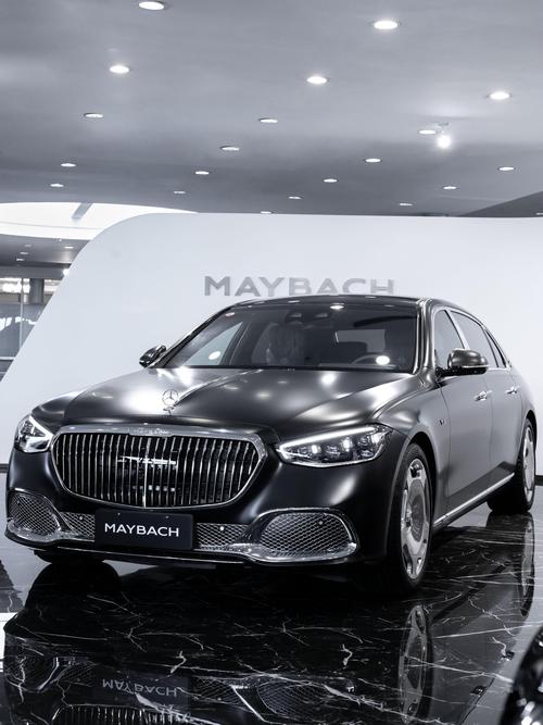 重庆308岚图汽车的售后服务让用户无忧出行，迈巴赫未来的豪华车趋势